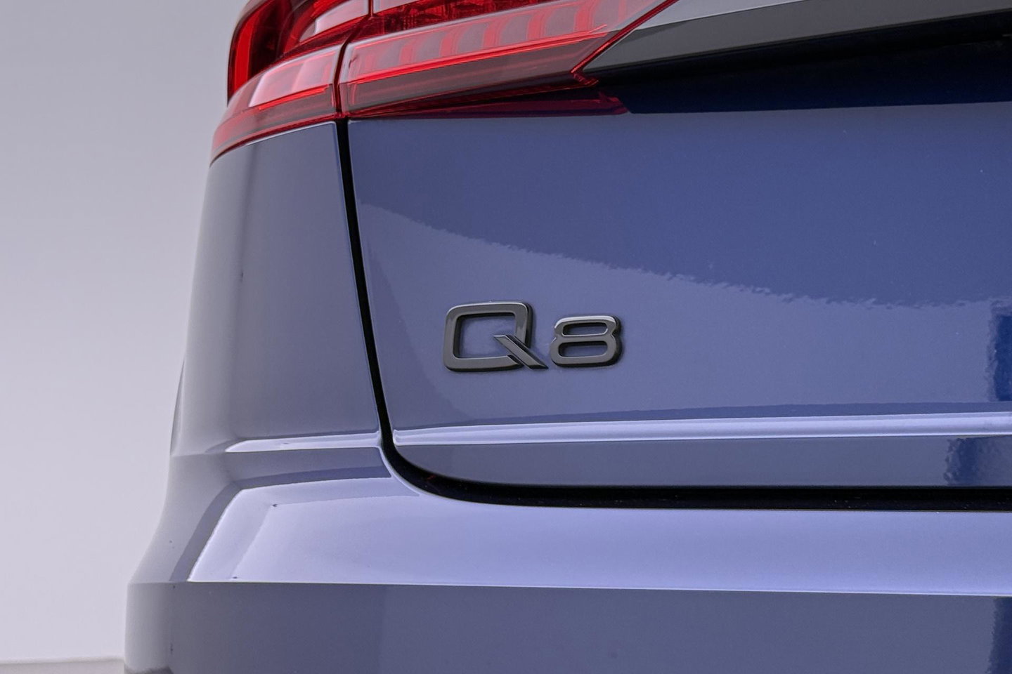 Audi Q8 55 TFSI e quattro Pro Line | Bang&Olufsen | Luchtvering | Trekhaak | Head-Up | Matrix LED | 22 Inch | Stoelverwarming V+A | ACC