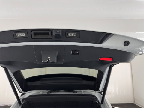 Porsche Cayenne Coupé 3.0 E-Hybrid (Plug-in) {SoH-100%} Aut. *PANO | SPORT-CHRONO | LEATHER | BOSE-AUDIO | FULL-LED | TOPVIEW | AIRSUSPENSION | DIGI-COCKPIT | HEATED-SPORTSEATS | DAB | NAVI-FULLMAP | PRIVACY-GLASS | SHIFTPADDLES | ECC | PDC | HEAD