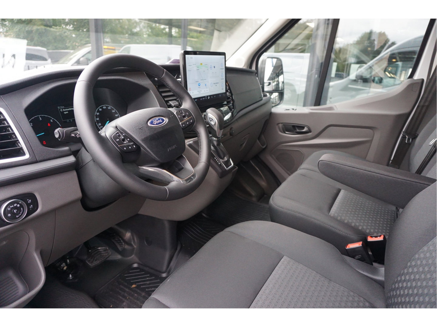 Ford Transit 350L 130PK L3H2 Trend AUT BPM VRIJ!! Clima, 12" Sync 4 Navi, 270º deur, Trekhaak!! NR. 165