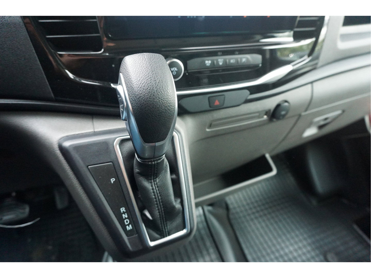 Ford Transit 350L 170PK L3H2 AUT BPM VRIJ!! 12" Sync4 Scherm Apple CP/Android A, 360 Camera, Xenon!! NR. 242