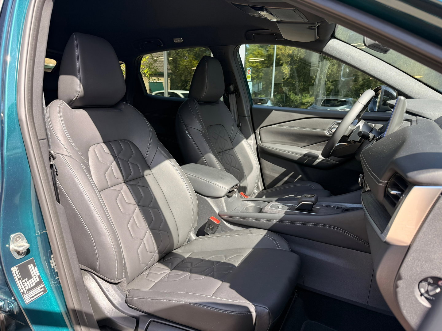 Nissan QASHQAI 1.3 MHEV Xtronic Tekna | Leder + Memory | H.U.D | 360°