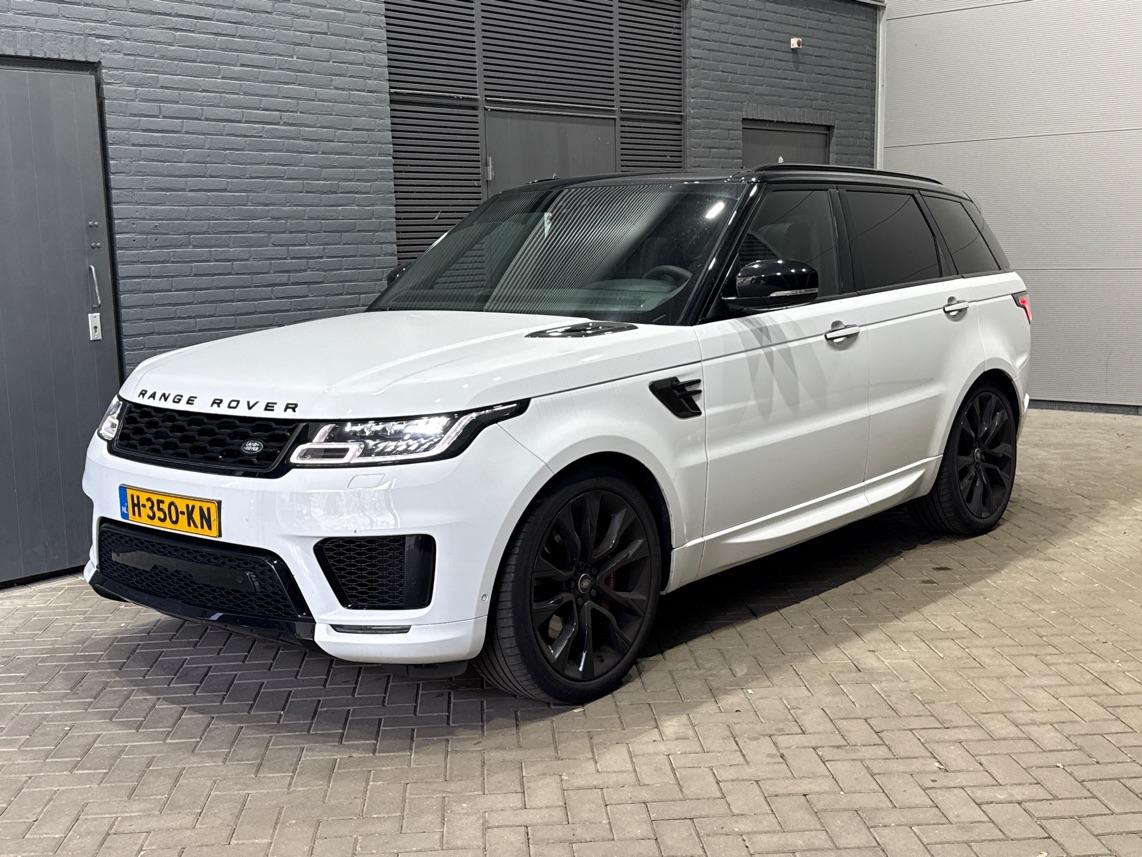 Land Rover Range Rover Sport 3.0 P400 MHEV HST | 3.0 BENZINE | Luchtvering | Panoramadak | Trekhaak | Stoelventilatie | Carbon Pack | BLIS | 22 Inch