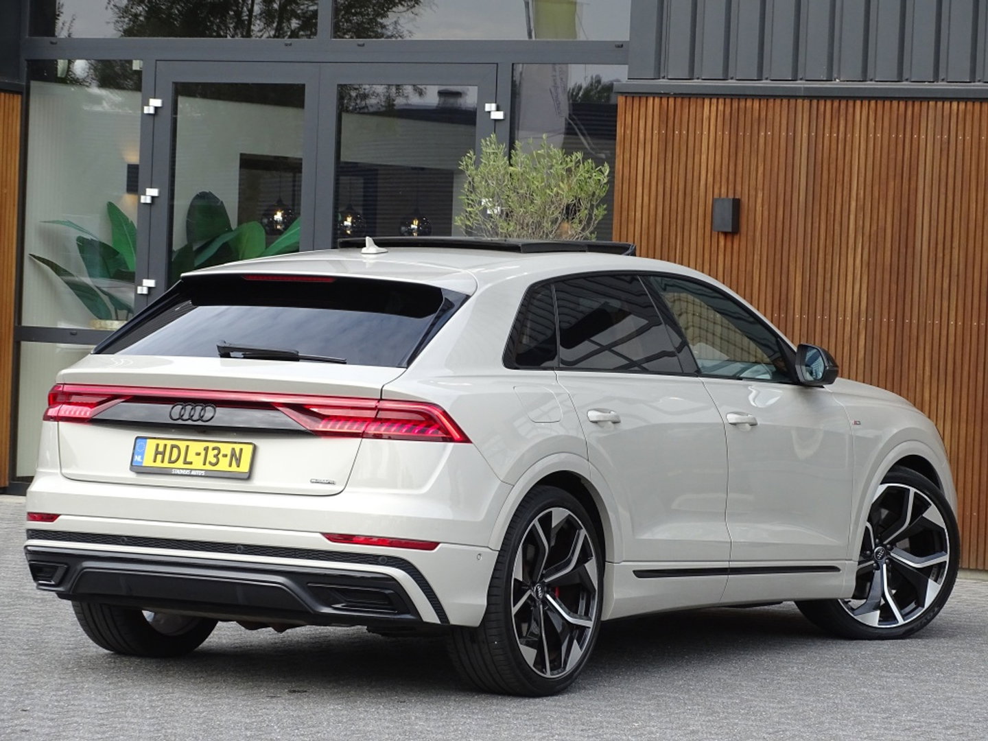 Audi Q8 60 TFSIe 462PK Quattro S-line / Massage / B&O / Audi Exclusive / 360°