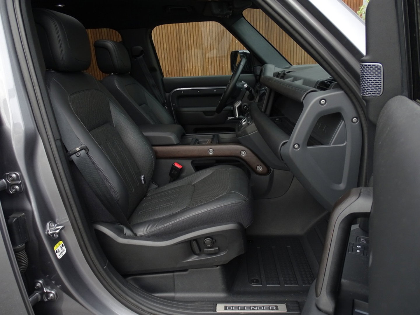 Land Rover Defender 110 3.0 P400 110 X 7 pers. X-Dynamic / Meridan / LED / *NAP*