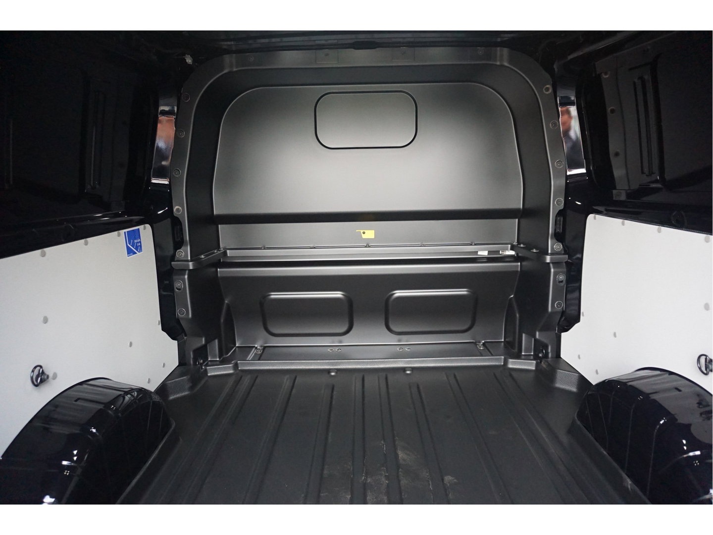Ford Transit Custom 340L Limited DC 71 kWh / 218 PK Elektrisch Apple CP/ Android A Camera, 17" LM, Cruise, LED NR. 598