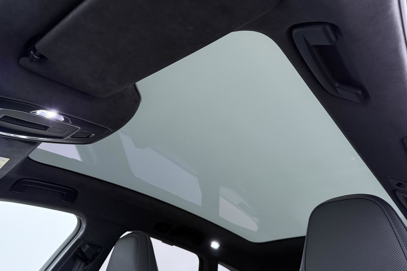 Audi A6 2.0 e-Hybrid Quattro S Edition Competition Bang&Olufsen | Luchtvering | Panoramadak | Trekhaak | Massage+Ventilatie | Head-Up | ACC | 21 Inch