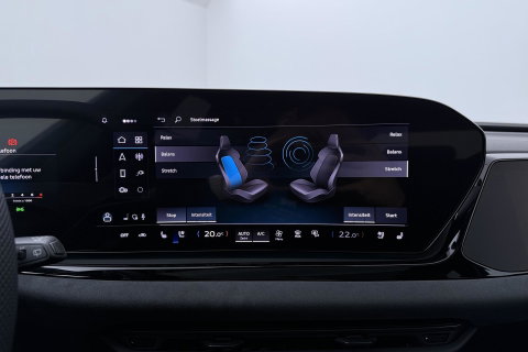 Audi A6 2.0 e-Hybrid Quattro S Edition Competition Bang&Olufsen | Luchtvering | Panoramadak | Trekhaak | Massage+Ventilatie | Head-Up | ACC | 21 Inch
