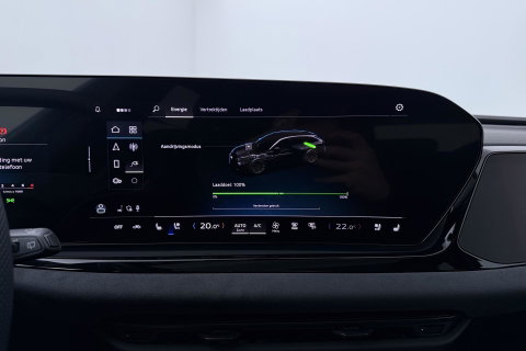 Audi A6 2.0 e-Hybrid Quattro S Edition Competition Bang&Olufsen | Luchtvering | Panoramadak | Trekhaak | Massage+Ventilatie | Head-Up | ACC | 21 Inch