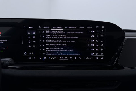 Audi A6 2.0 e-Hybrid Quattro S Edition Competition Bang&Olufsen | Luchtvering | Panoramadak | Trekhaak | Massage+Ventilatie | Head-Up | ACC | 21 Inch