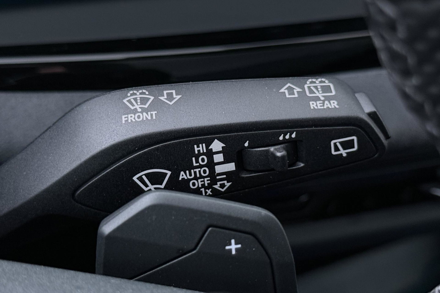 Audi A6 2.0 e-Hybrid Quattro S Edition Competition Bang&Olufsen | Luchtvering | Panoramadak | Trekhaak | Massage+Ventilatie | Head-Up | ACC | 21 Inch