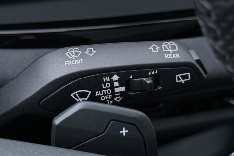 Audi A6 2.0 e-Hybrid Quattro S Edition Competition Bang&Olufsen | Luchtvering | Panoramadak | Trekhaak | Massage+Ventilatie | Head-Up | ACC | 21 Inch