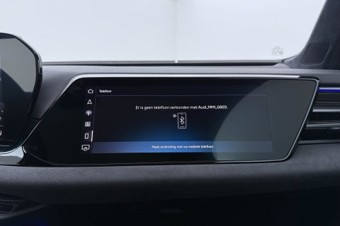 Audi A6 2.0 e-Hybrid Quattro S Edition Competition Bang&Olufsen | Luchtvering | Panoramadak | Trekhaak | Massage+Ventilatie | Head-Up | ACC | 21 Inch