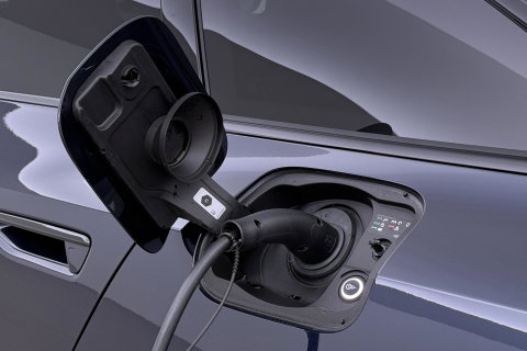 Audi A6 2.0 e-Hybrid Quattro S Edition Competition Bang&Olufsen | Luchtvering | Panoramadak | Trekhaak | Massage+Ventilatie | Head-Up | ACC | 21 Inch