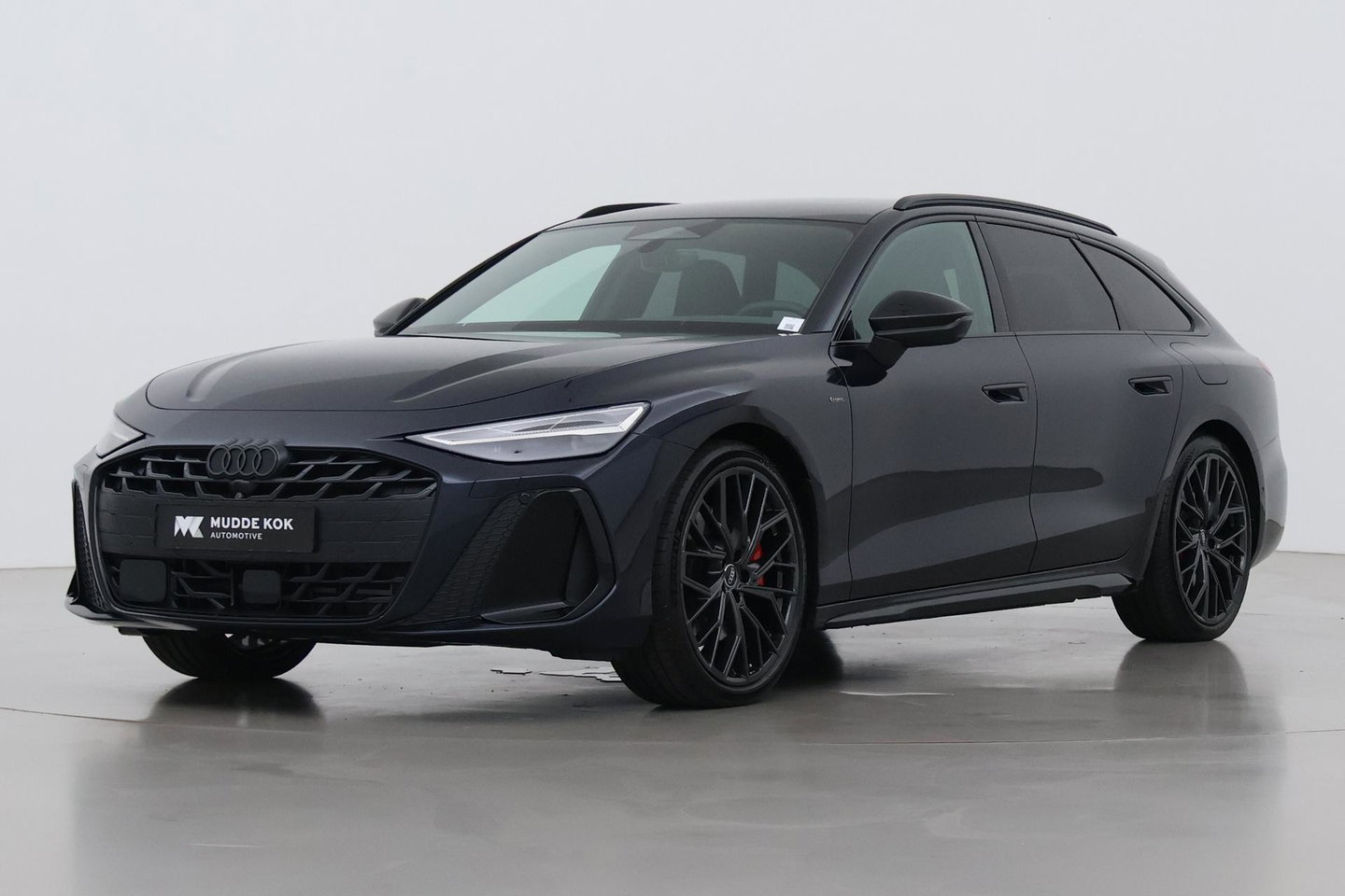Audi A6 2.0 e-Hybrid Quattro S Edition Competition Bang&Olufsen | Luchtvering | Panoramadak | Trekhaak | Massage+Ventilatie | Head-Up | ACC | 21 Inch