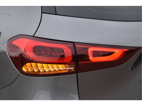 Mercedes-Benz GLA 200 Business Solution 164 pk | Camera | Afn.trekhaak | Carplay | Navi | DAB |Stoelverwarming | LED/Xenon