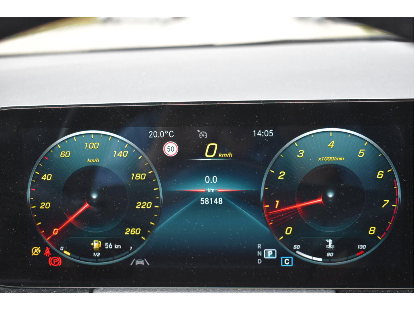 Mercedes-Benz GLA 200 Business Solution 164 pk | Camera | Afn.trekhaak | Carplay | Navi | DAB |Stoelverwarming | LED/Xenon