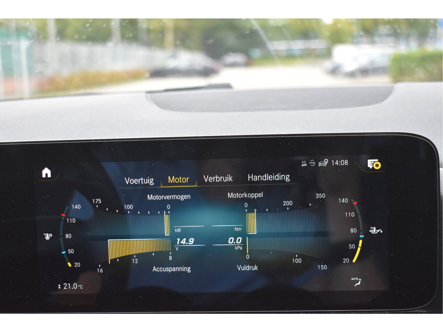 Mercedes-Benz GLA 200 Business Solution 164 pk | Camera | Afn.trekhaak | Carplay | Navi | DAB |Stoelverwarming | LED/Xenon