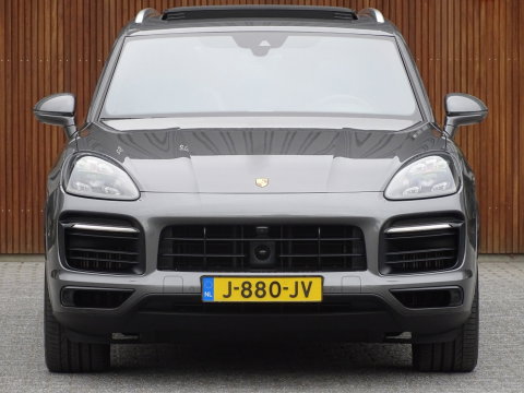 Porsche Cayenne 3.0 E-Hybrid 462PK / sportDesign / softclose / Bose / BTW / 360°