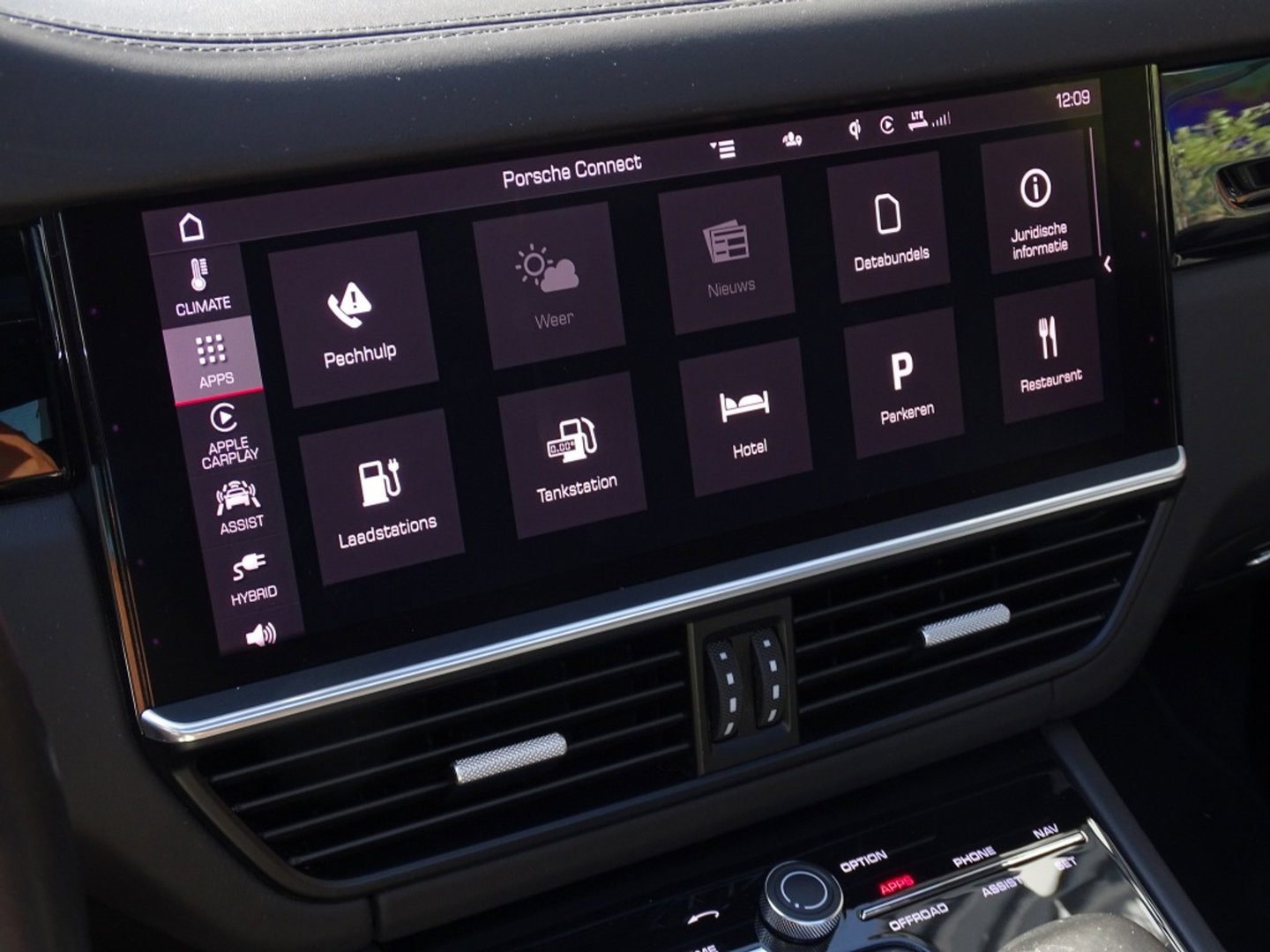 Porsche Cayenne 3.0 E-Hybrid 462PK / sportDesign / softclose / Bose / BTW / 360°