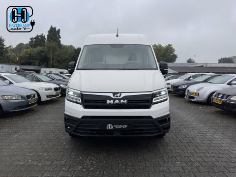 MAN eTGE Basis 36 kWh L3 H3 (2-Fase) {Soh-86%} Aut. *HEATPUMP | NAVI-FULLMAP | AIRCO | CRUISE | CAMERA | HEATED-ERGO-SEATS | PDC | DAB | WIFI | FULL-LED | CCS-FASTLOADER | 18"ALU*