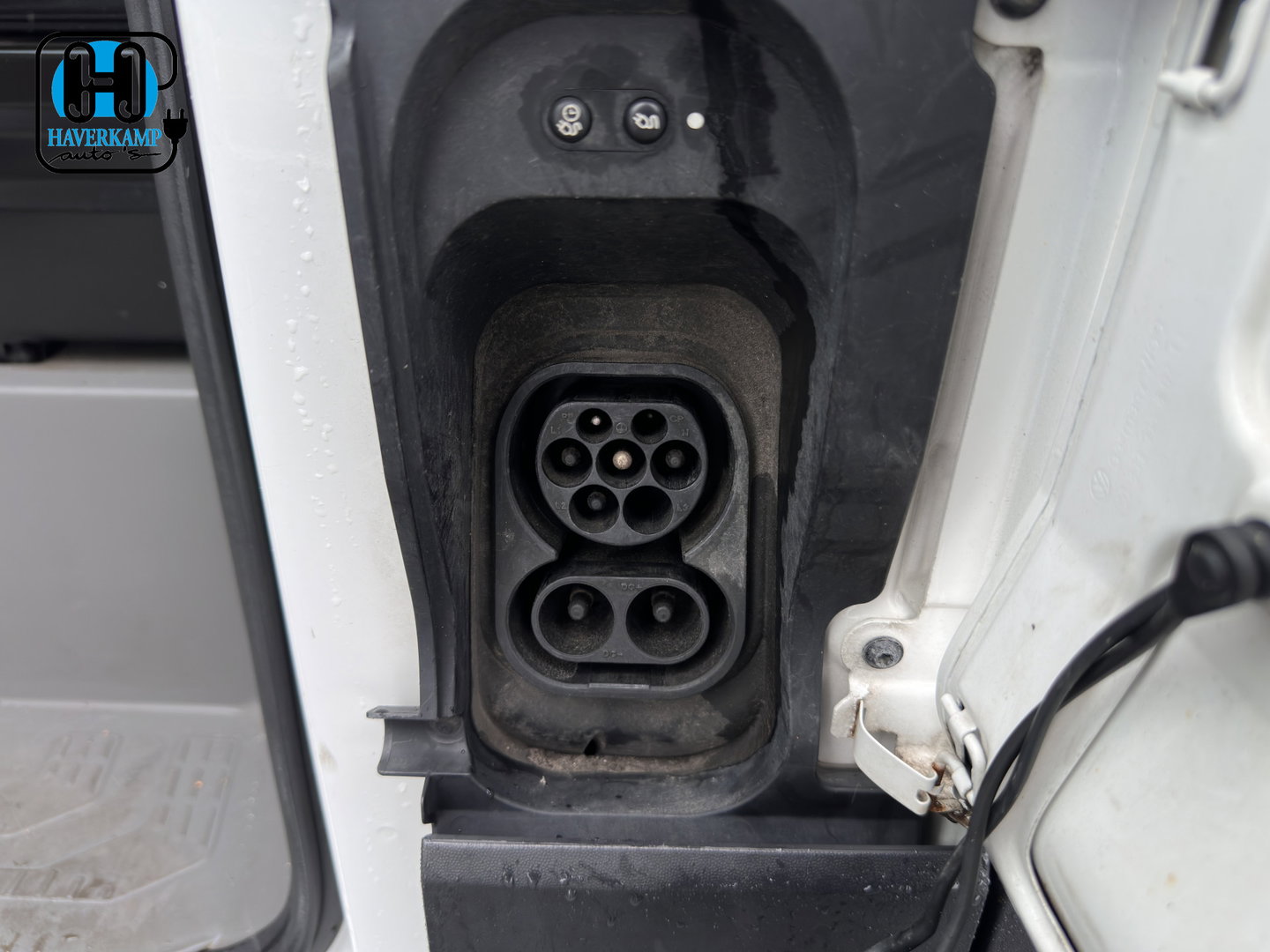 MAN eTGE Basis 36 kWh L3 H3 (2-Fase) {Soh-86%} Aut. *HEATPUMP | NAVI-FULLMAP | AIRCO | CRUISE | CAMERA | HEATED-ERGO-SEATS | PDC | DAB | WIFI | FULL-LED | CCS-FASTLOADER | 18"ALU*