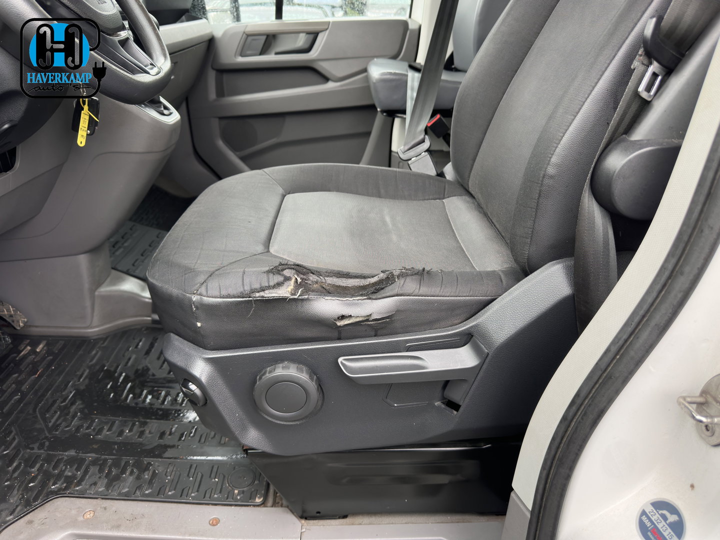 MAN eTGE Basis 36 kWh L3 H3 (2-Fase) {Soh-86%} Aut. *HEATPUMP | NAVI-FULLMAP | AIRCO | CRUISE | CAMERA | HEATED-ERGO-SEATS | PDC | DAB | WIFI | FULL-LED | CCS-FASTLOADER | 18"ALU*