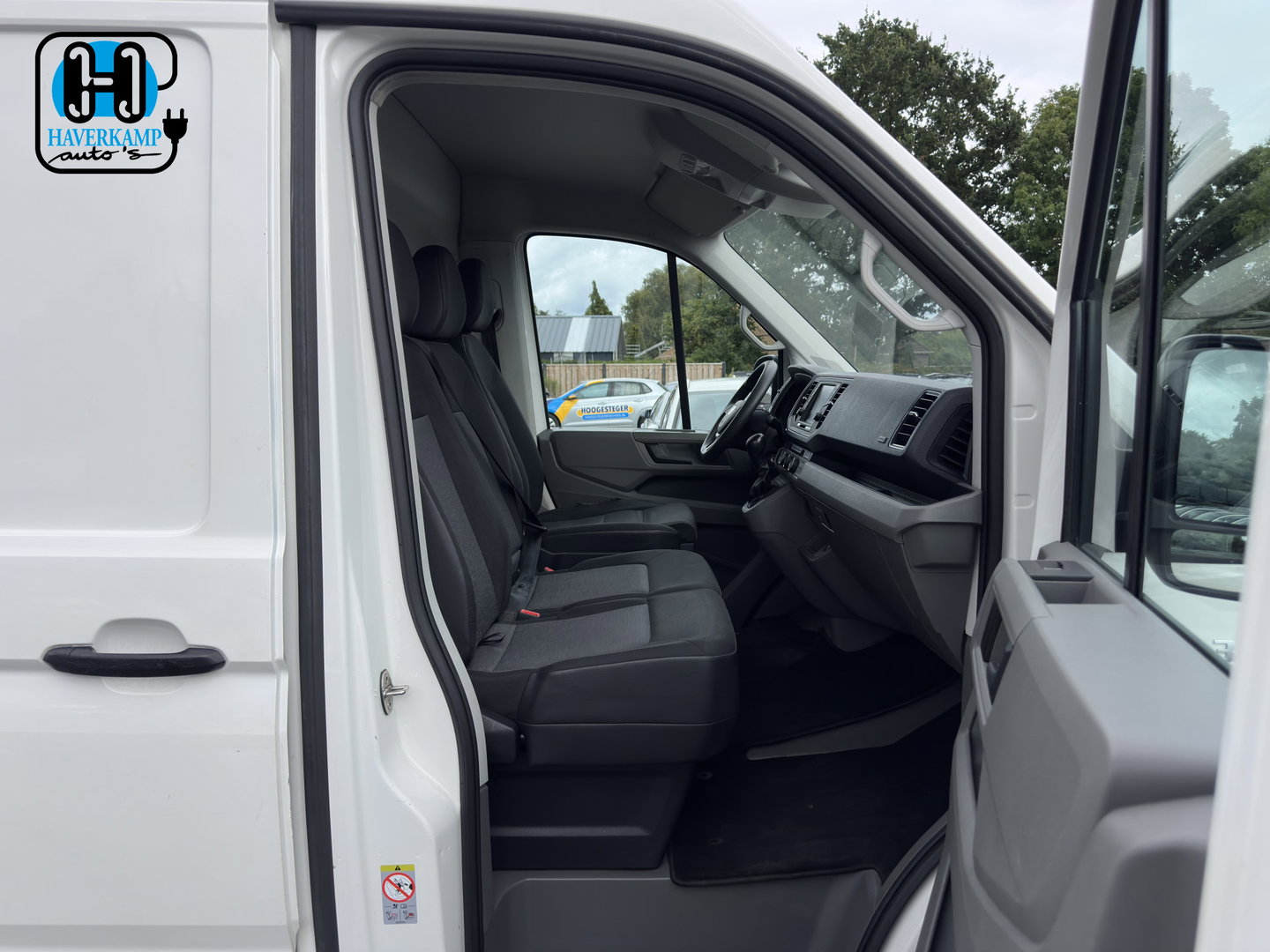 MAN eTGE Basis 36 kWh L3 H3 (2-Fase) {Soh-88%} Aut. *HEATPUMP | NAVI-FULLMAP | AIRCO | CRUISE | 3-PERS | CAMERA | HEATED-ERGO-SEATS | PDC | DAB | WIFI | FULL-LED | CCS-FASTLOADER*