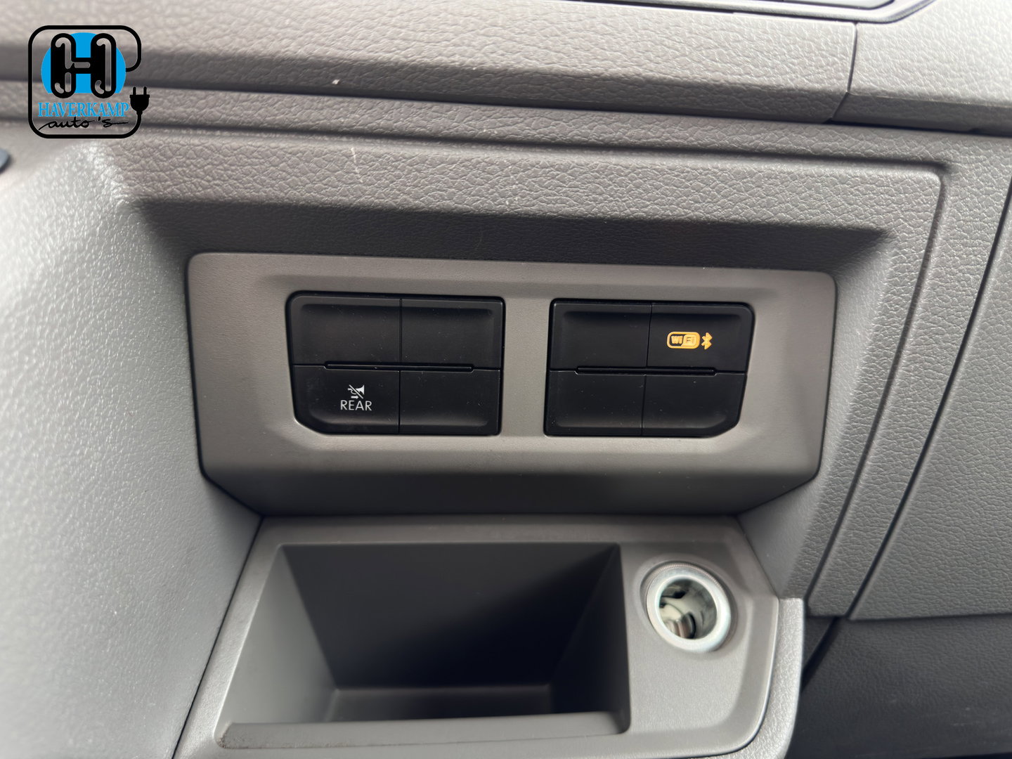 MAN eTGE Basis 36 kWh L3 H3 (2-Fase) {Soh-88%} Aut. *HEATPUMP | NAVI-FULLMAP | AIRCO | CRUISE | 3-PERS | CAMERA | HEATED-ERGO-SEATS | PDC | DAB | WIFI | FULL-LED | CCS-FASTLOADER*