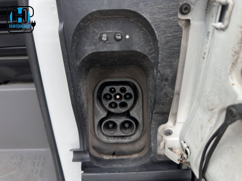 MAN eTGE Basis 36 kWh L3 H3 (2-Fase) {Soh-88%} Aut. *HEATPUMP | NAVI-FULLMAP | AIRCO | CRUISE | 3-PERS | CAMERA | HEATED-ERGO-SEATS | PDC | DAB | WIFI | FULL-LED | CCS-FASTLOADER*
