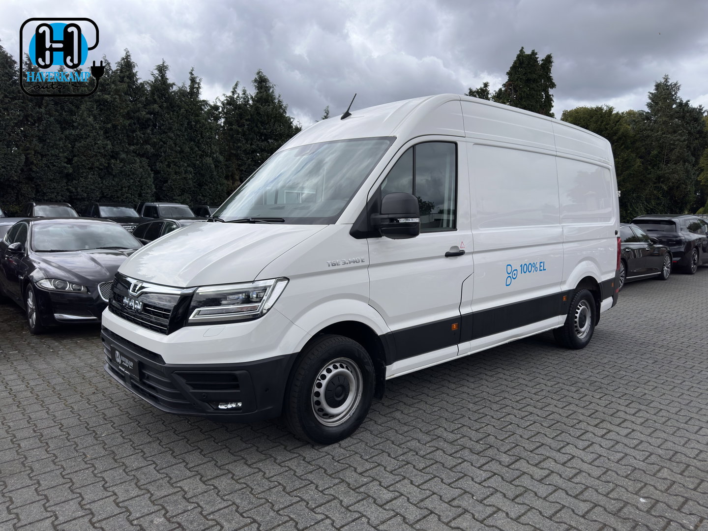 MAN eTGE Basis 36 kWh L3 H3 (2-Fase) {Soh-88%} Aut. *HEATPUMP | NAVI-FULLMAP | AIRCO | CRUISE | 3-PERS | CAMERA | HEATED-ERGO-SEATS | PDC | DAB | WIFI | FULL-LED | CCS-FASTLOADER*
