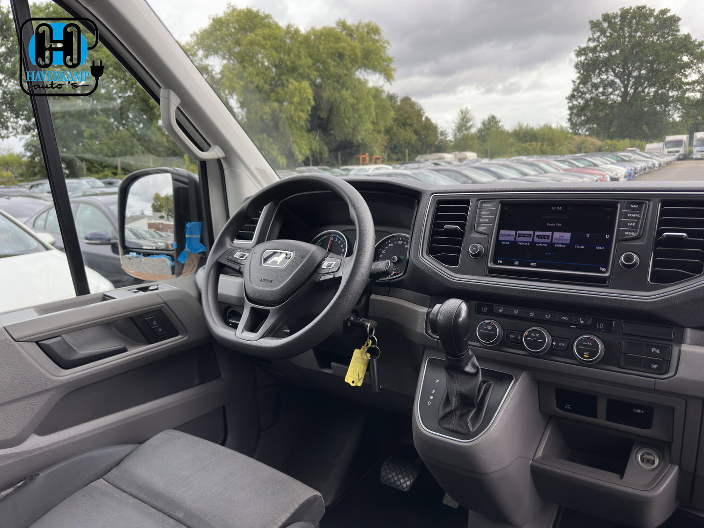 MAN eTGE Basis 36 kWh L3 H3 (2-Fase) {Soh-88%} Aut. *HEATPUMP | NAVI-FULLMAP | AIRCO | CRUISE | 3-PERS | CAMERA | HEATED-ERGO-SEATS | PDC | DAB | WIFI | FULL-LED | CCS-FASTLOADER*