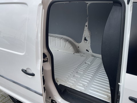 Volkswagen Caddy Maxi 2.0 TDI L2H1 BMT Highline | Cruise Control | Euro 6 | Parkeersensoren Achter | Bluetooth | Omvormer | Trekhaak | Airconditioning |