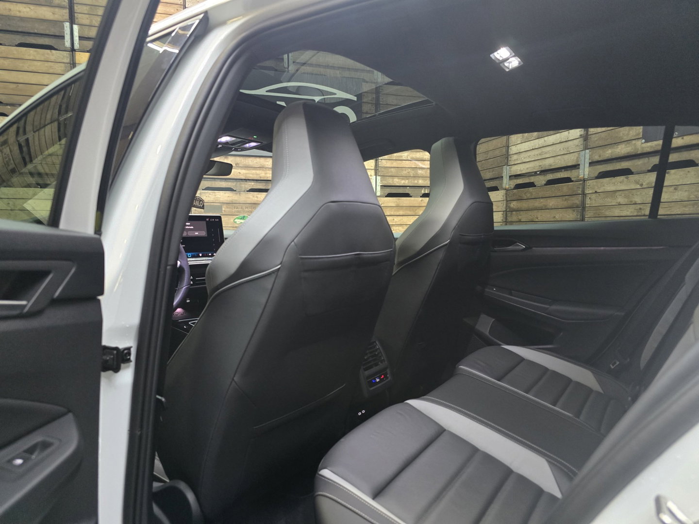 Volkswagen Golf 1.5 eHybrid GTE Leder "vienna"Led IQ Lights Pano Trekhaak HUD 18"LM
