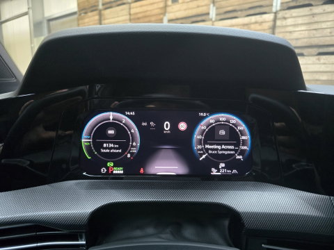 Volkswagen Golf 1.5 eHybrid GTE Leder "vienna"Led IQ Lights Pano Trekhaak HUD 18"LM