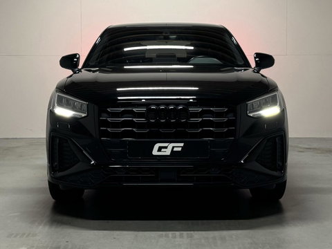 Audi Q2 35 TFSI S-Line Black Edition Virtual Carplay Stoelv trekh