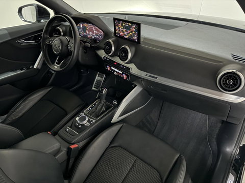 Audi Q2 35 TFSI S-Line Black Edition Virtual Carplay Stoelv trekh