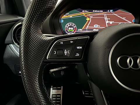 Audi Q2 35 TFSI S-Line Black Edition Virtual Carplay Stoelv trekh