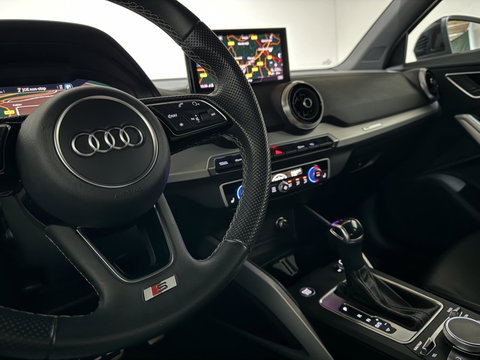 Audi Q2 35 TFSI S-Line Black Edition Virtual Carplay Stoelv trekh