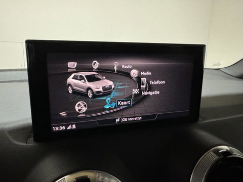 Audi Q2 35 TFSI S-Line Black Edition Virtual Carplay Stoelv trekh