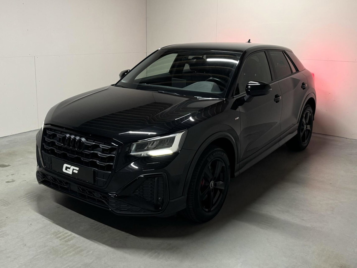 Audi Q2 35 TFSI S-Line Black Edition Virtual Carplay Stoelv trekh