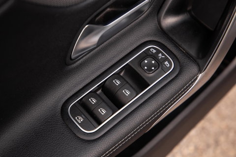 Mercedes-Benz CLA Shooting Brake 250e Business Solution (PHEV) CARPLAY / CRUISE CONTROLE / AMBIENT LIGHTING / CAMERA