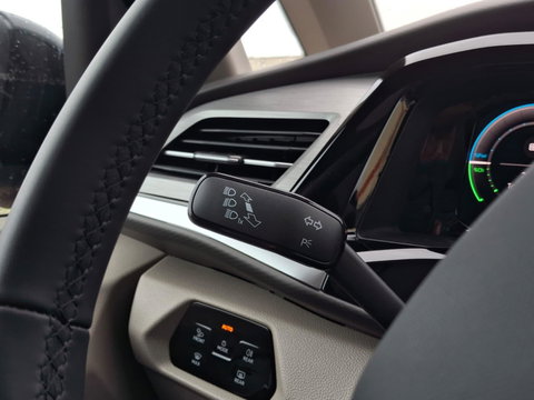 Volkswagen Multivan 1.5 eHybrid Bulli Edition 4Motion