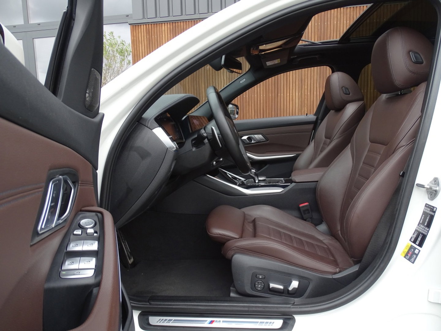 BMW 3 Serie touring 330e 292PK X-drive / M Sport / pano / Laser / BTW auto / 360°