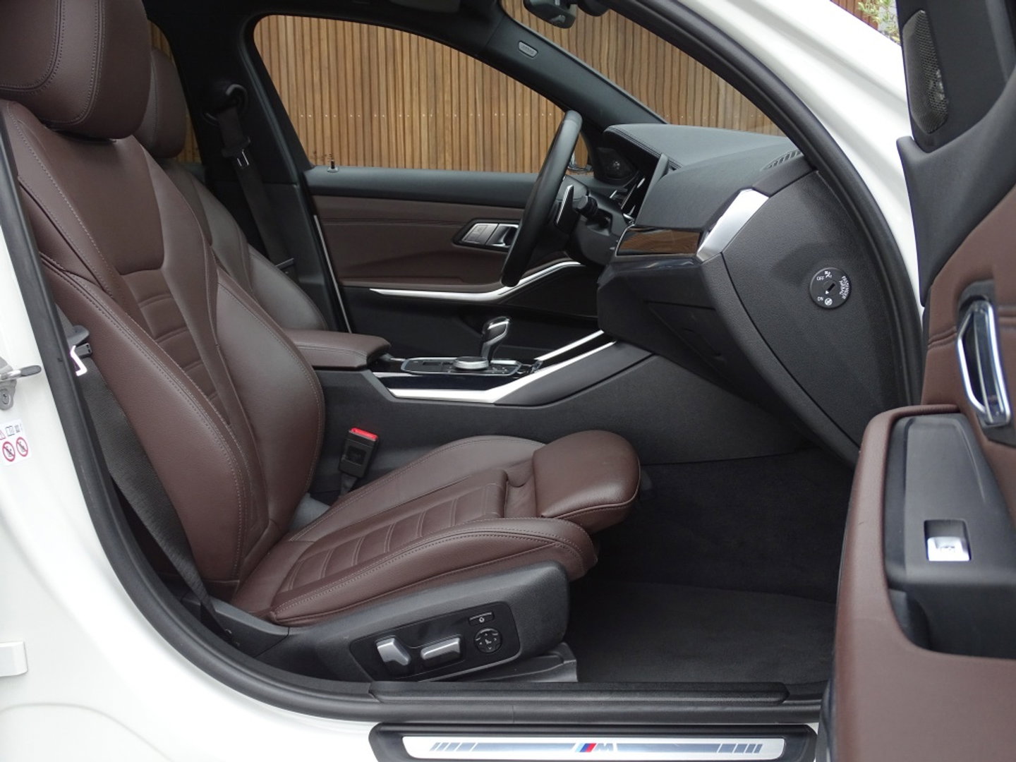 BMW 3 Serie touring 330e 292PK X-drive / M Sport / pano / Laser / BTW auto / 360°