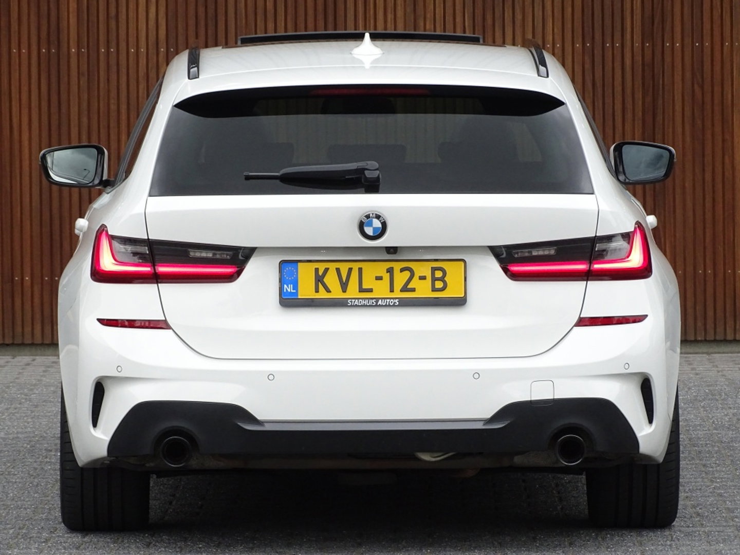 BMW 3 Serie touring 330e 292PK X-drive / M Sport / pano / Laser / BTW auto / 360°