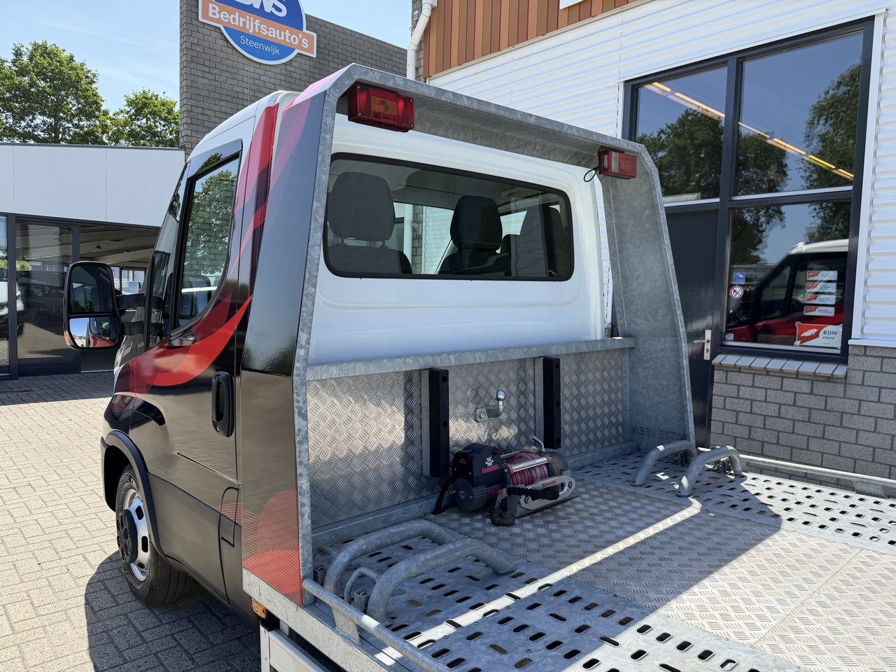 Iveco 40C18 3.0L Himatic automaat / oprijwagen / autoamb