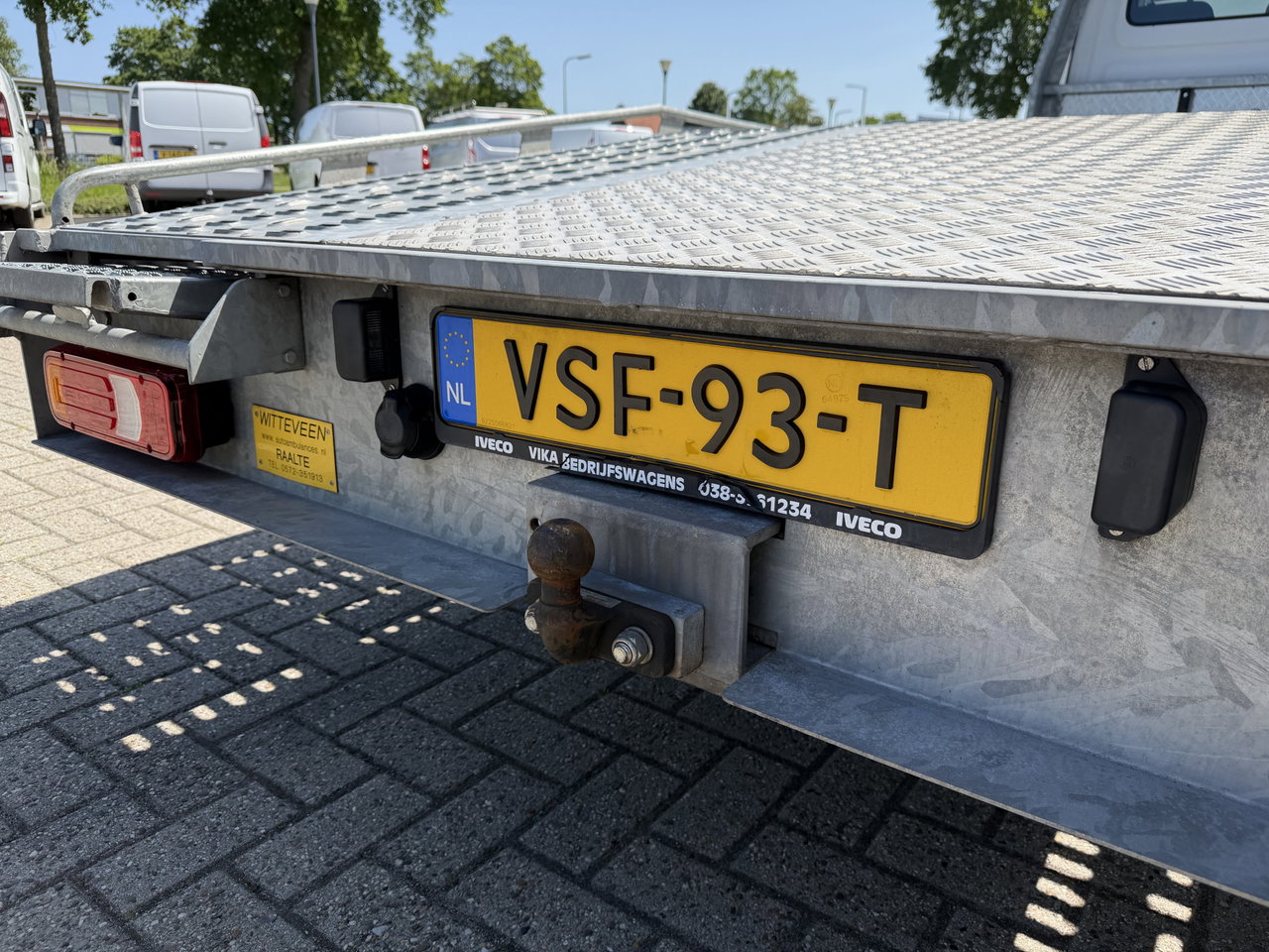 Iveco 40C18 3.0L Himatic automaat / oprijwagen / autoamb