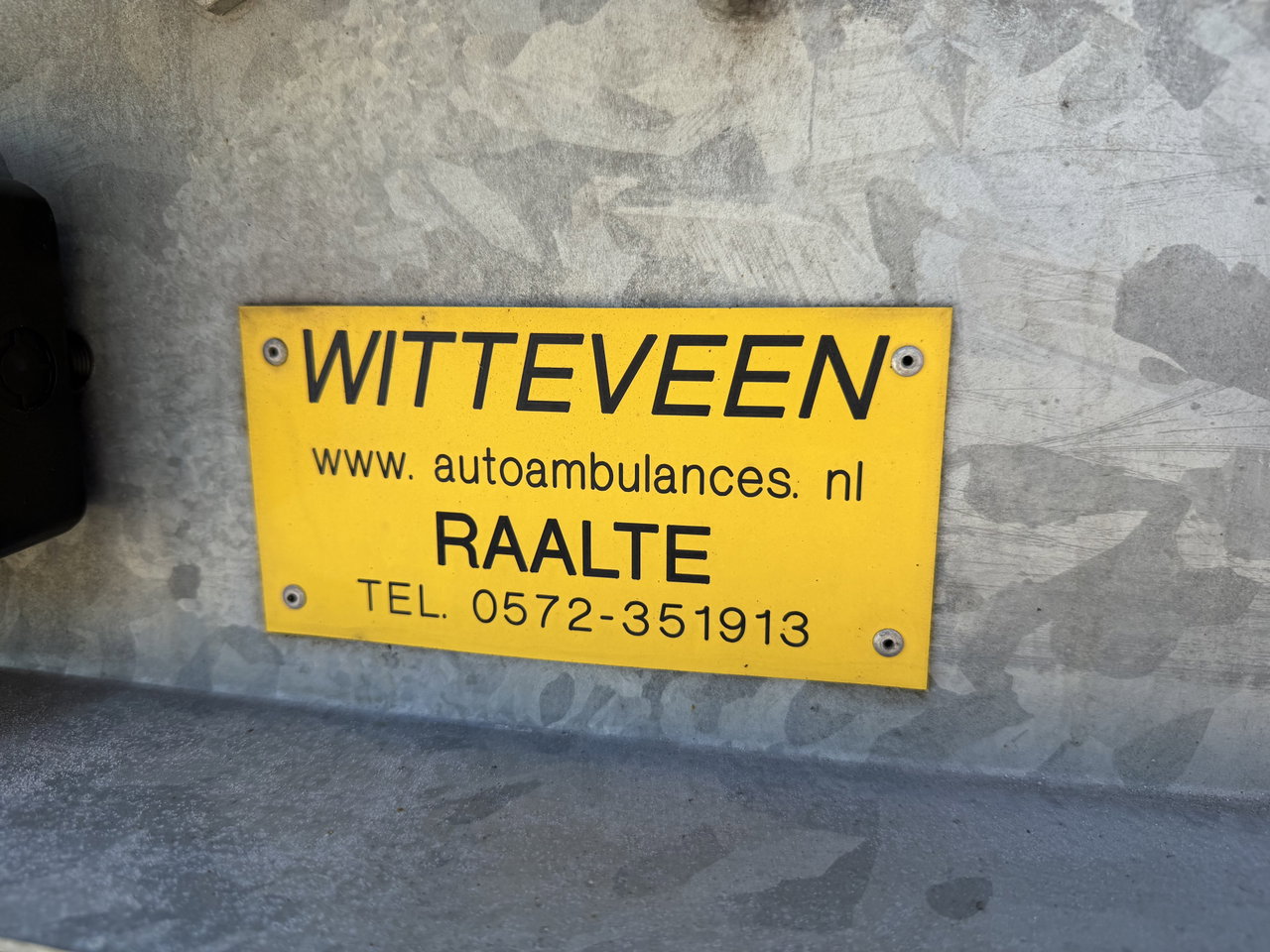 Iveco 40C18 3.0L Himatic automaat / oprijwagen / autoamb