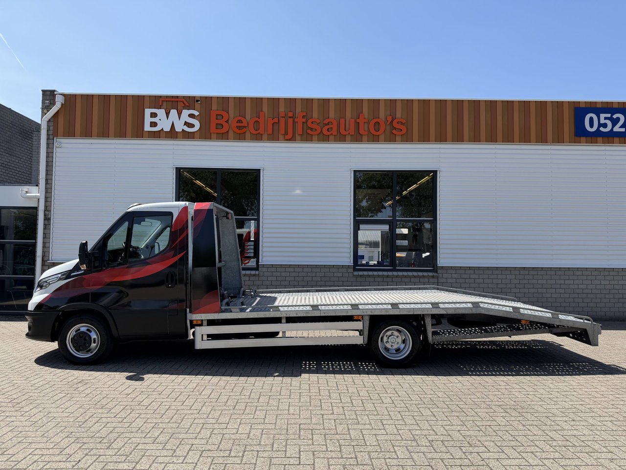 Iveco 40C18 3.0L Himatic automaat / oprijwagen / autoamb