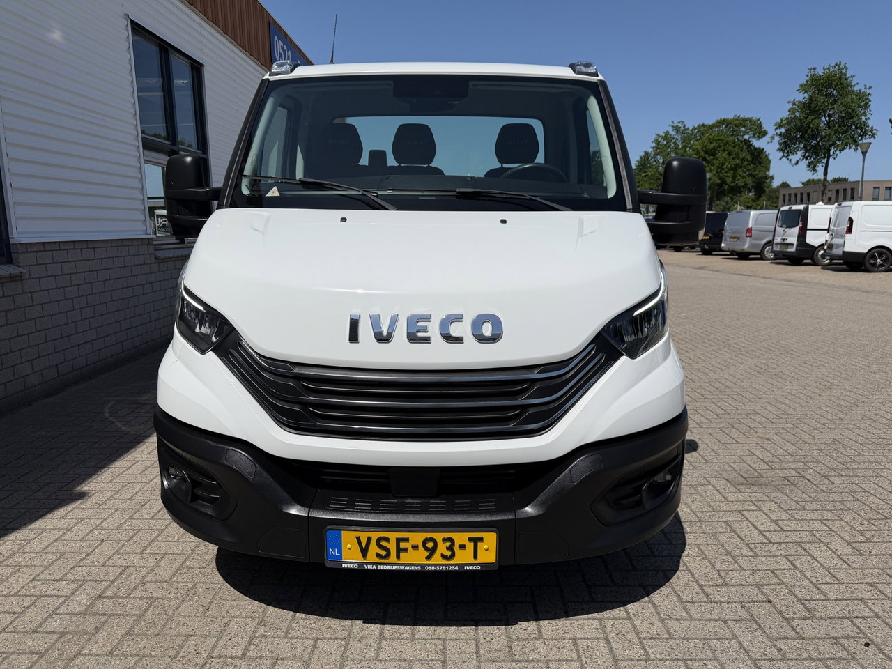 Iveco 40C18 3.0L Himatic automaat / oprijwagen / autoamb